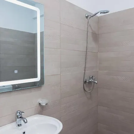 The Seaside Oasis Apartment Vlore Exterior photo